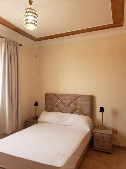 3 Bedroom Oasis Apartment *